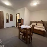 Penzion Na Planýrce Paseky nad Jizerou